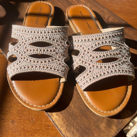 Rock & Candy Sandals - Picture 3 of 6